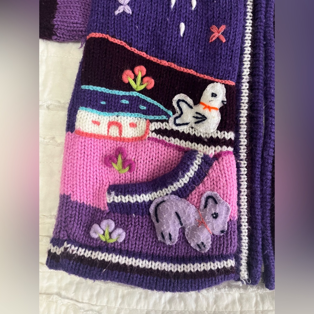 Colorful Animal Patterned Sweater - Picture 2 of 4